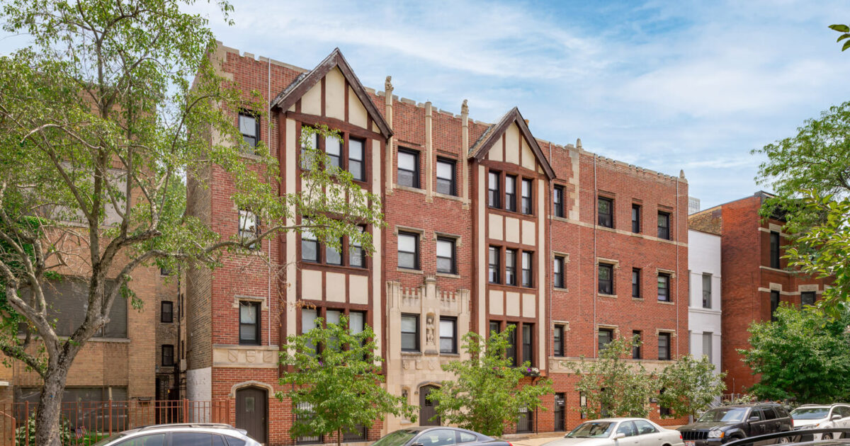 1807 N. Lincoln Park West | Supera